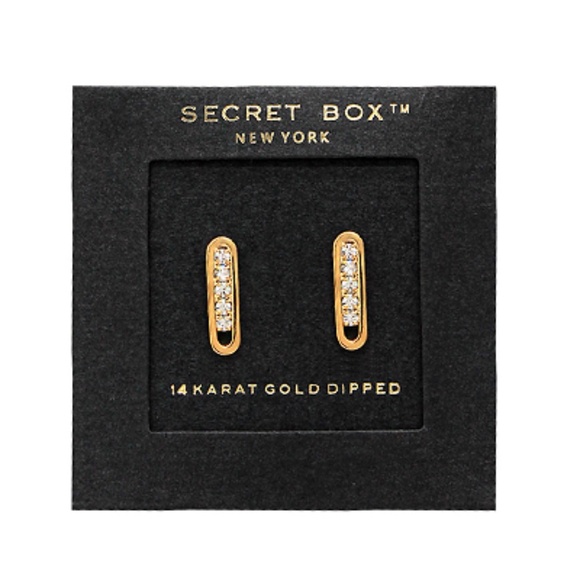 Oval Bar CZ Stud Earrings - Picture 1 of 1